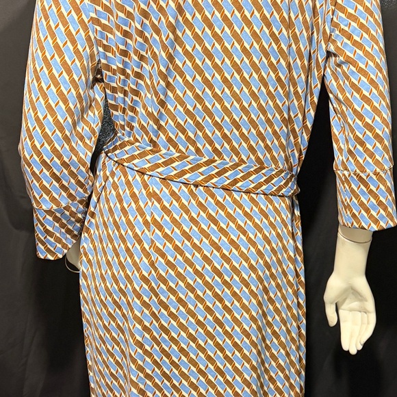 JMcLaughlin Brynn Geometric Print Shirt Dress 3/4 Sleeve Tie Waist Midi - Picture 5 of 5